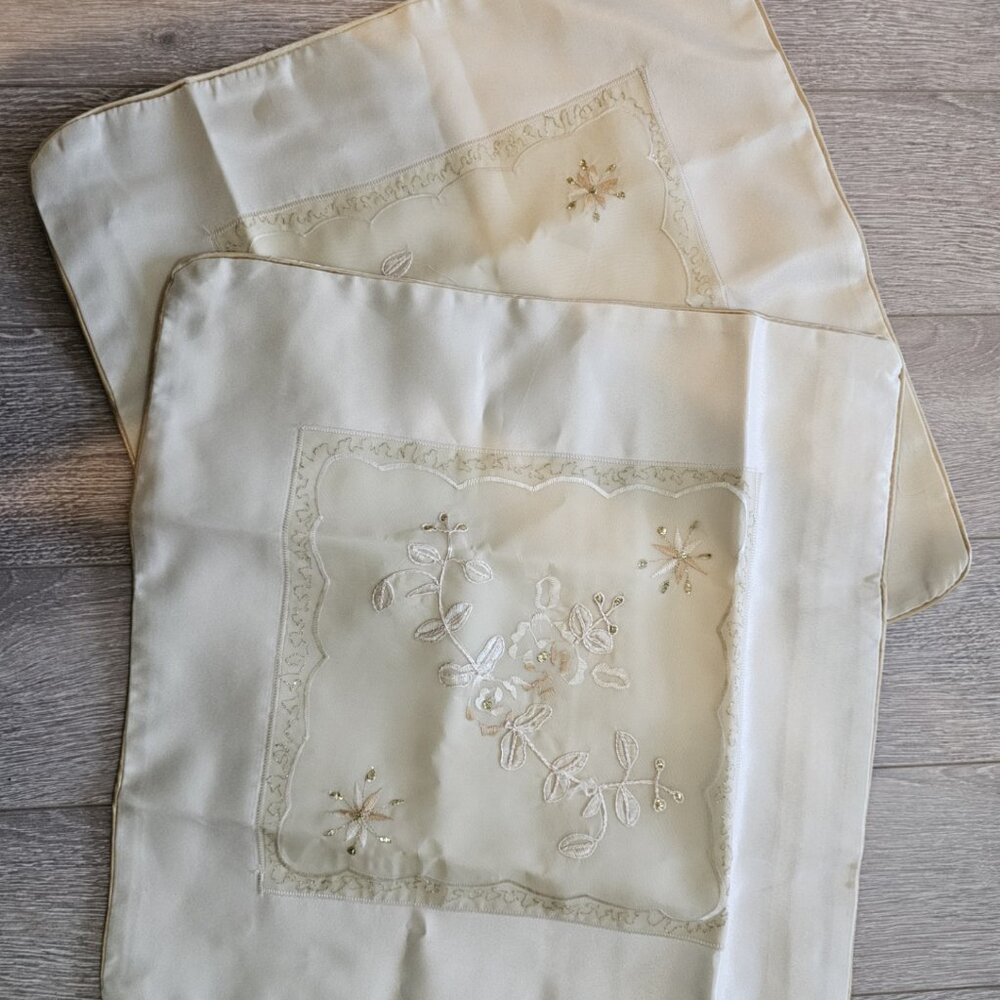 2 EXQUISITE WHITEWORK AYRSHIRE OR APPENZELL EMBROIDERY PILLOW COVERS SHAMS